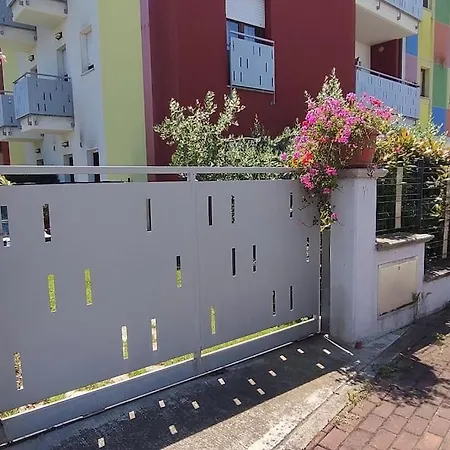 Roseto Degli Abruzzi, Via Defense 19 Con Giardino!